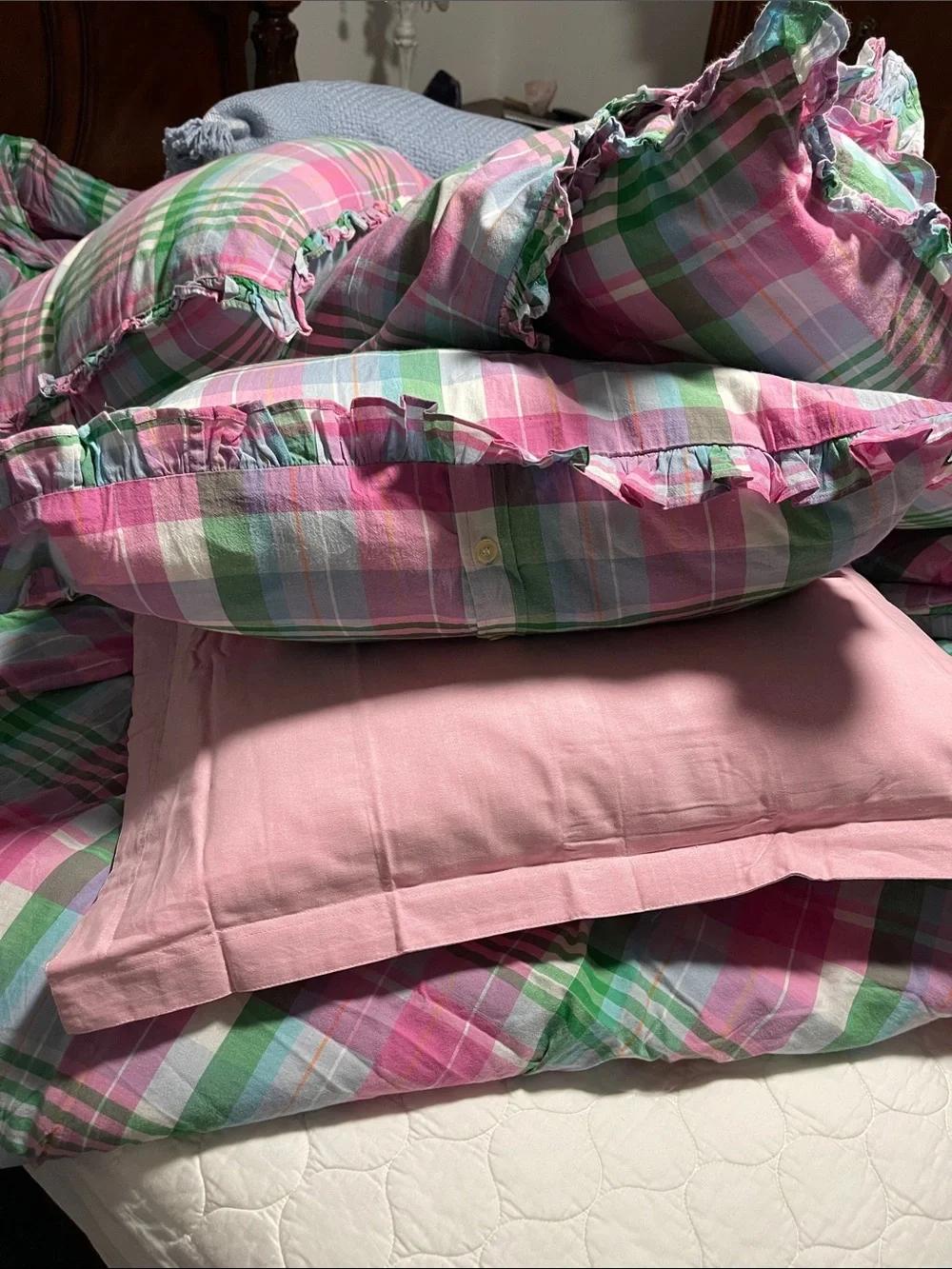 EUC ‼️ RL LAUREN QUEEN COMFORTER  AND 2 EURO SHAMS  CATLIN UNIVERSITY PLAID 🌸‼️